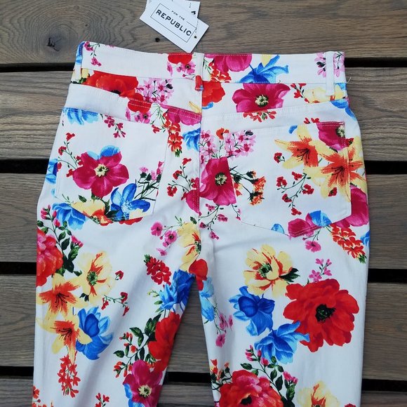 Republic Vibrant Red Floral Print Pants NWT Sz 8 - Picture 10 of 14